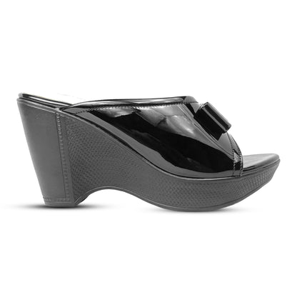 Comfort Plus Ladies Sandals with Stylish Design and Wedge Heel