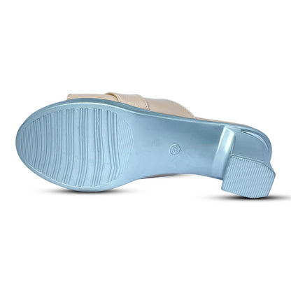 Elegant Women's Heels Slipper with Sleek Metallic Detailing