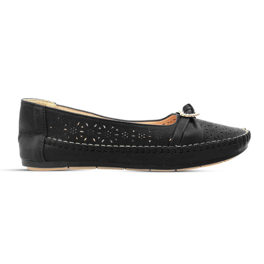 Stylish Flat Shoe with Elegant Design – Perfect for Everyday Wear